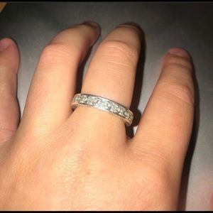 Women's Pandora Ring